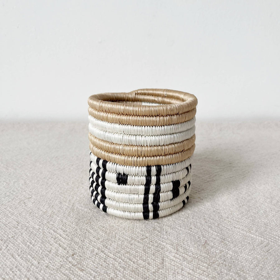 Amsha - Storage Plant Basket Busengo
