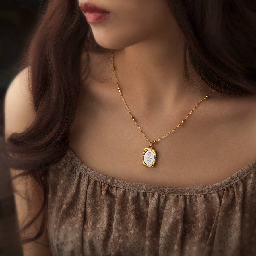 18K Gold Mirror Birth Flower Necklace
