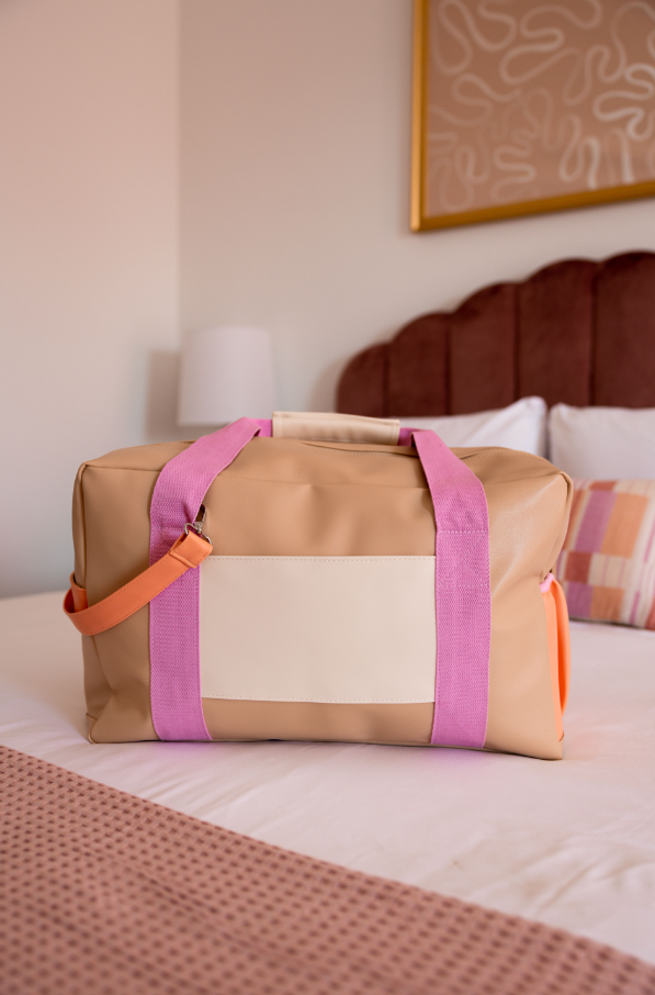 Jadelynn Brooke - Duffle - Weekend Color Block (Cream/Coral)