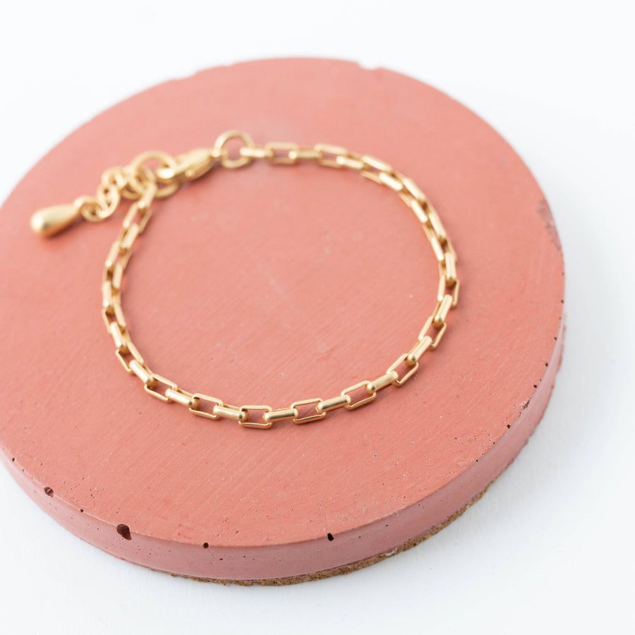 Nest Pretty Things - Matte Gold Chain Bracelets: 7" / rolo