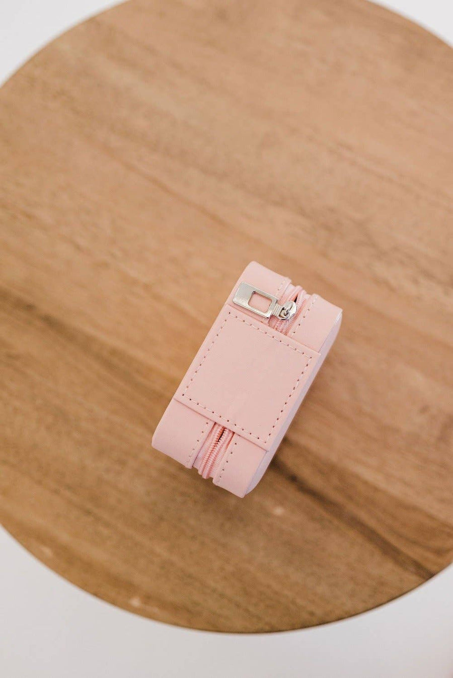 modern+chic - Christina Jewelry Case: Matte Blush