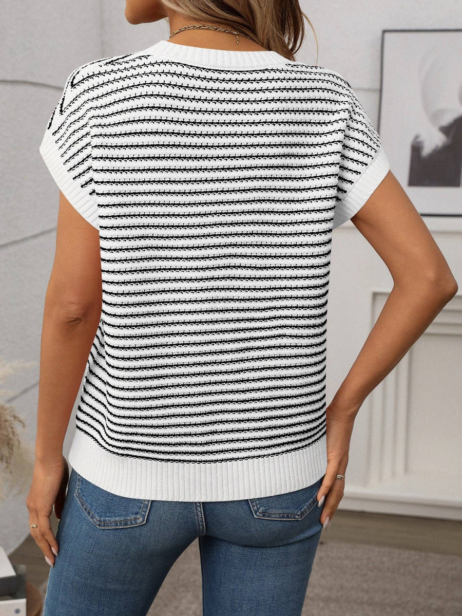 Lovesoft - Crew Neck Knit Top Stripe Sweater: White / Black