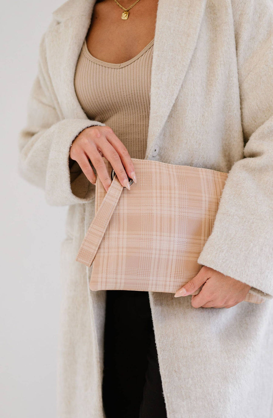 modern+chic - Molly Oversized Cometic Clutch Travel Pouch: Cognac