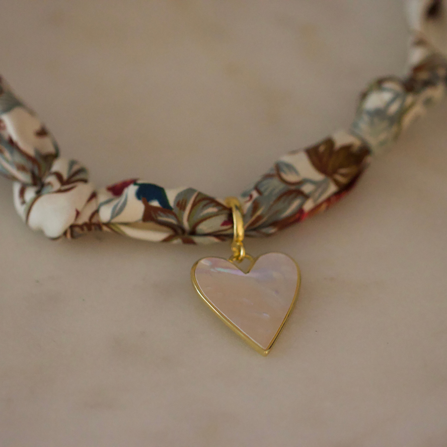 Blossom Heart Scarf Necklace