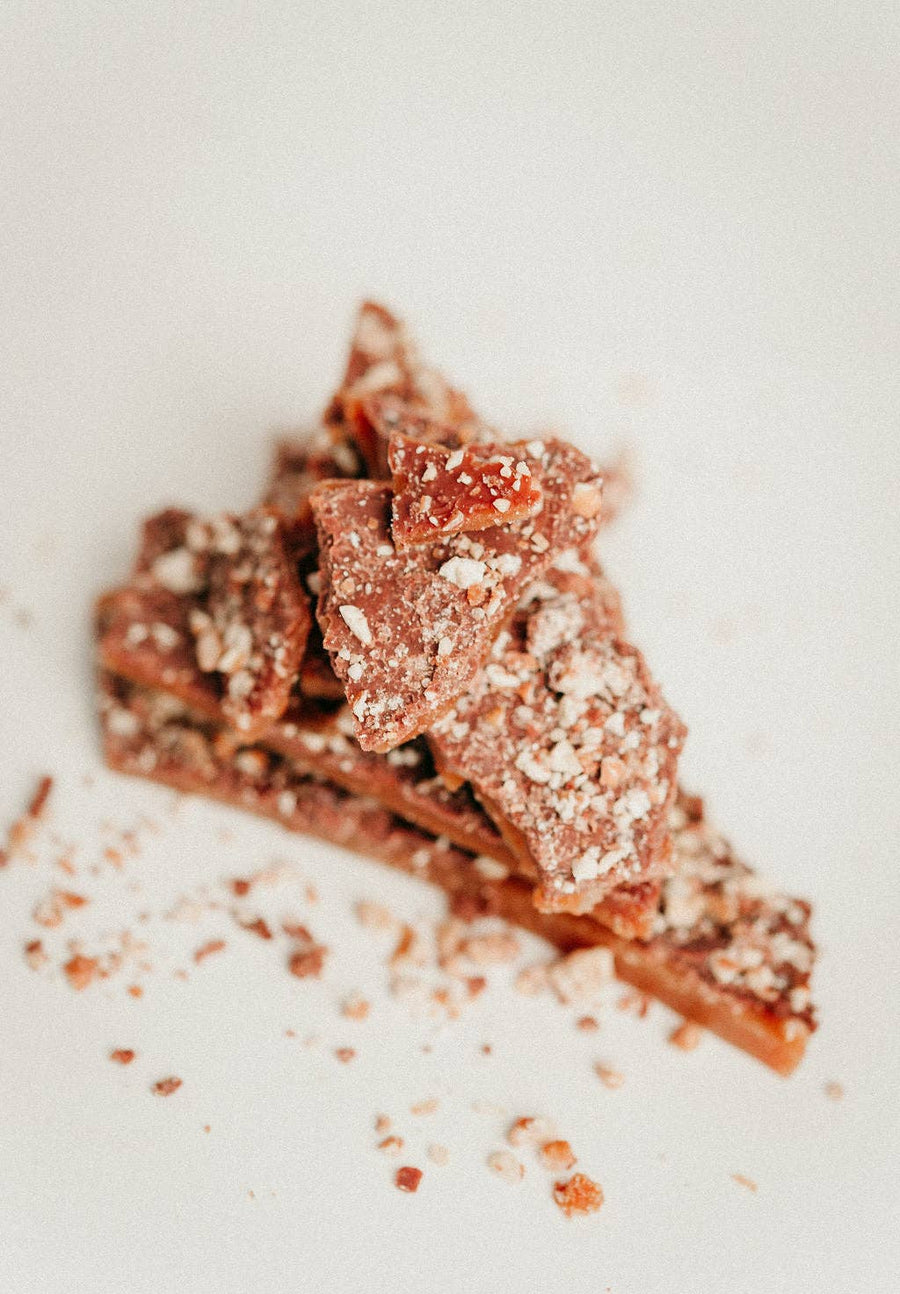 Milk Chocolate Pecan Toffee: 3oz