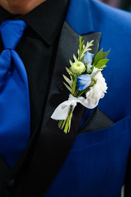 Prom Boutonniere:   Whites and Blue Mix