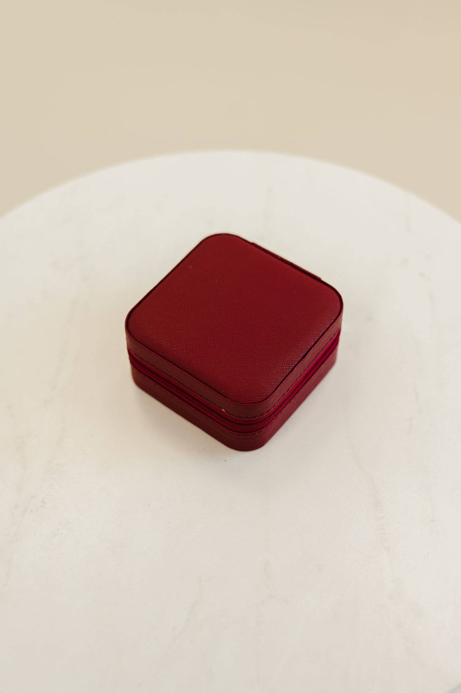 modern+chic - KRISTEN JEWELRY TRAVEL CASE BOX ORGANIZER: Wine Red